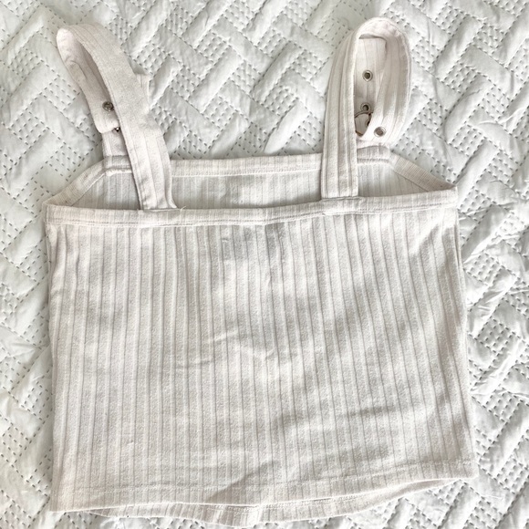 Hollister buckle tank top - Picture 3 of 3